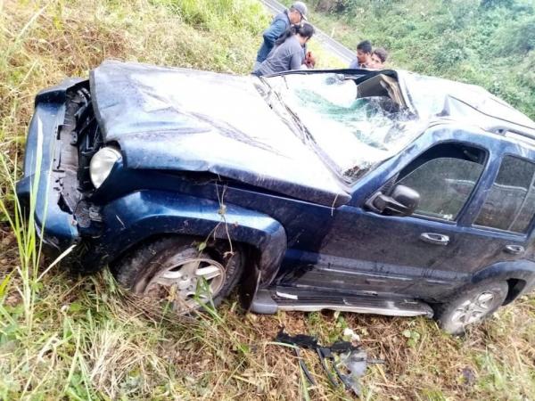 Se Registra Aparatosa Volcadura En La Carretera Tepic Mazatl N El Sol