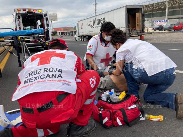 Hombre Es Atropellado En La Carretera Tepic Villa Uni N El Sol De Nayarit