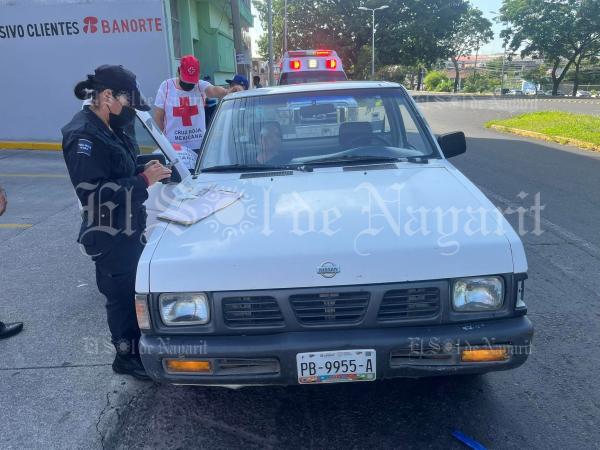 Mujer De La Tercera Edad Lesionada Tras Accidente En Av Insurgentes