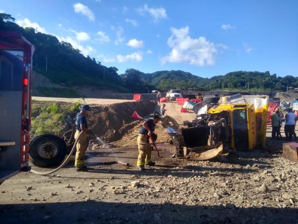 Hecho de tránsito deja al menos tres heridos en la federal 200 El Sol