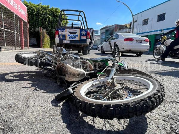 Motociclista sufre fractura tras accidente en Allende y Padre Mejía