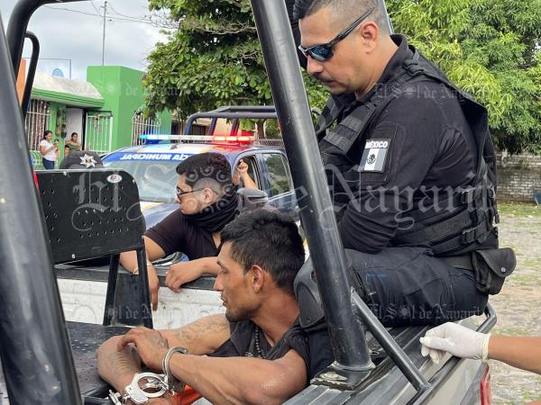 Sujeto Es Detenido Tras Amenazar Con Machete A Su Familia Y Vecinos