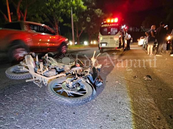 Imprudente Conductora Provoca Brutal Choque Contra Motociclista El