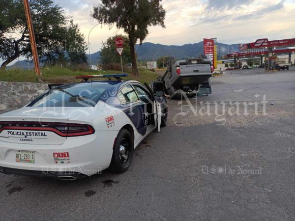 Ebrio Conductor Vuelca Su Camioneta En Libramiento El Sol De Nayarit