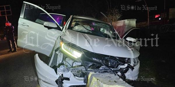 Ebrio Sujeto Impacta Su Camioneta Contra Muro De Concreto El Sol De