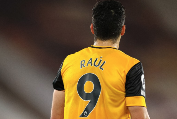 imagen 1 de Deportes || Operan con éxito a Raúl Jiménez tras golpe en la cabeza