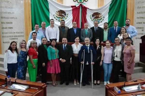 imagen 1 de Política || Designa Congreso nuevos magistrados del Poder Judicial