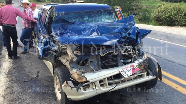 Aparatoso Accidente En La Carretera Federal 200 El Sol De Nayarit