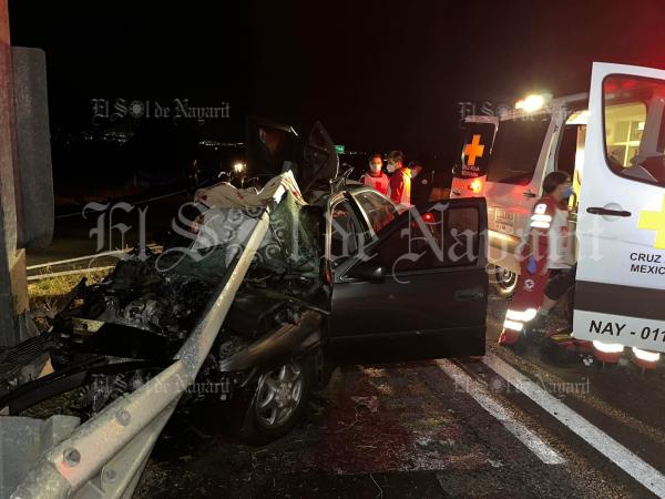 Fatal Accidente Deja 2 Muertos Y 2 Heridos En Autopista Tepic-GDL - El ...