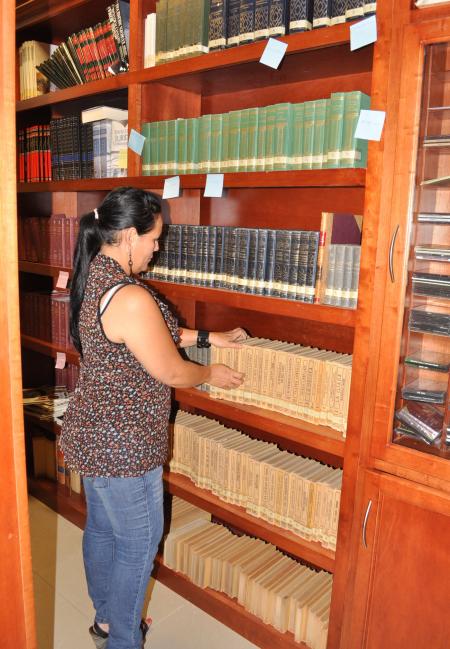 Biblioteca Del Congreso Ofrece Servicio Gratuito De Internet Y Más De Cuatro Mil Ejemplares De 6467